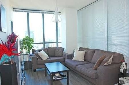 For Lease - 110 Charles Street Unit# 2807, Toronto, Ontario - Photo 3