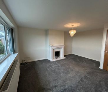 2 bedroom bungalow to rent - Photo 1