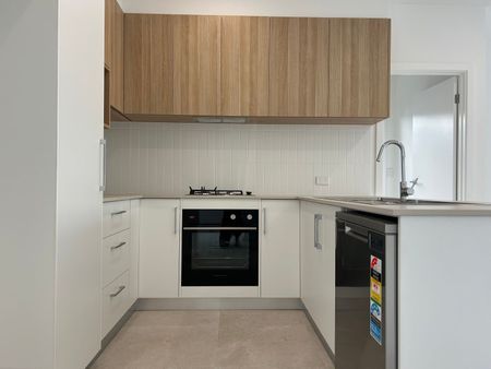 Home For Rent - Photo 4