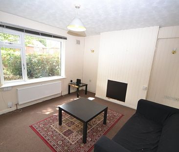 2 bed Mid Terraced House for Rent - Photo 1