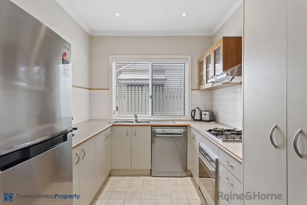 3/314 Mackenzie Street, 4350, Rangeville Qld - Photo 1