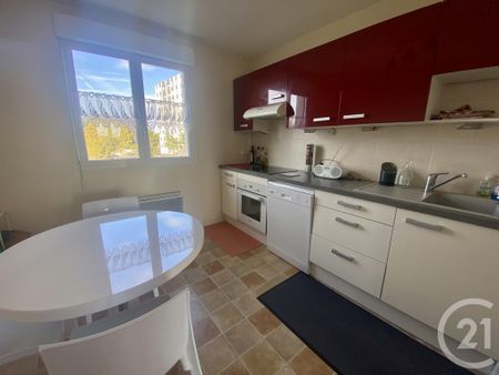 Location Appartement 3 pièces 74m² GRANVILLE 50400 - Photo 4