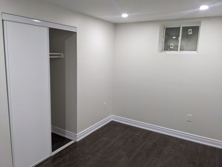 For Lease - 8 Mccourt Drive, Ajax, Ontario - Photo 4