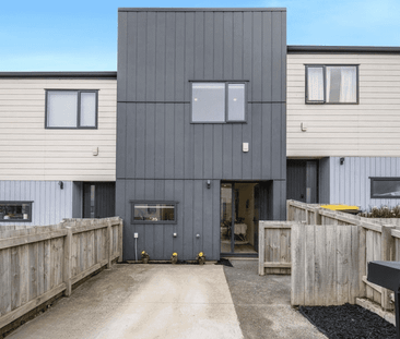 STUNNING IN CLAY WORKS - Photo 2