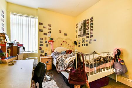 7 bedroom house to rent - Photo 2