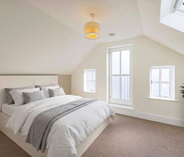 1 bedroom coach house to rent - Photo 3