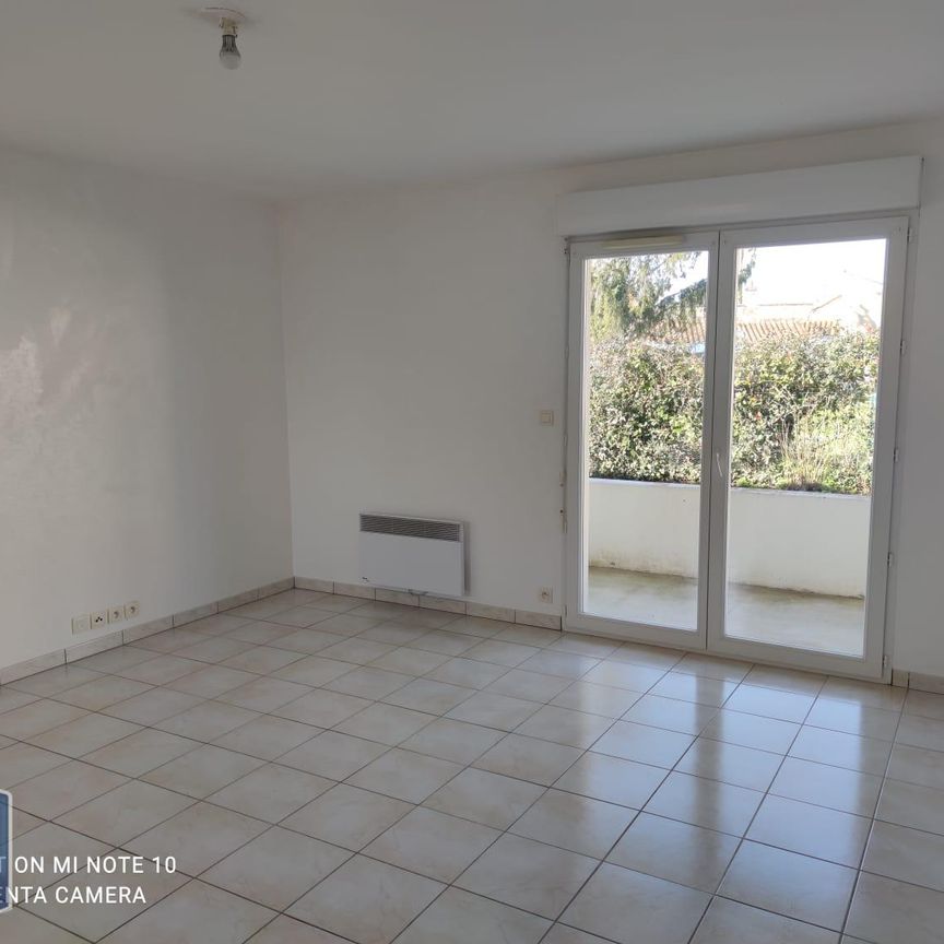 Location Appartement 2 pièces 45m² LUCON 85400 - Photo 1