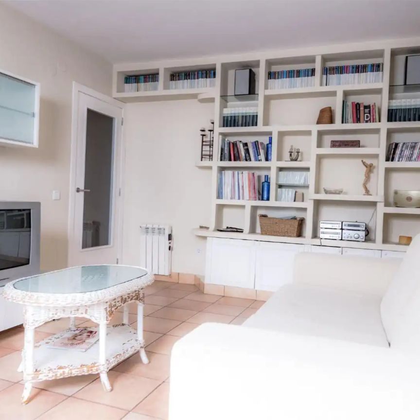 Apartamento de alquiler en Avenida Ferrandis Salvador, 68, Els Terrers - Foto 1
