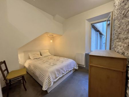 Location Appartement 1 pièce 31m² LA CIOTAT 13600 - Photo 5