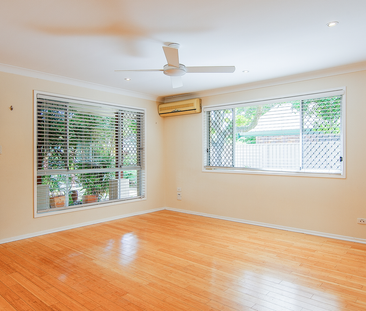 23 Iando Street, Coombabah, QLD - Photo 1