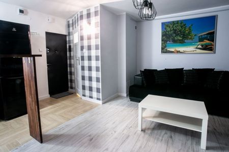 Urocza kawalerka w Pruszkowie + schowek 24 m² - Фото 4