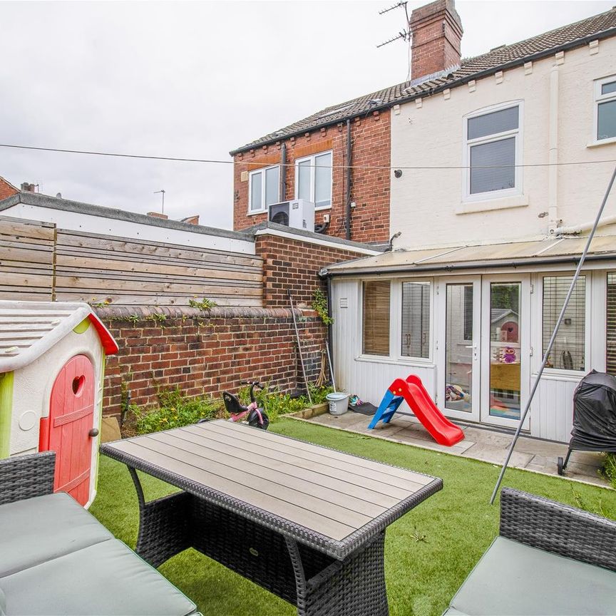 Garden Street, Normanton - Photo 1