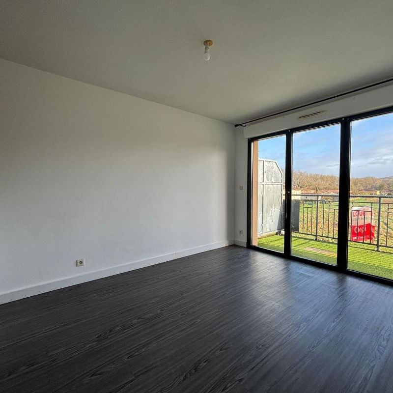 Location Appartement 2 pièces 36m² AIRE SUR L ADOUR 40800 - Photo 1