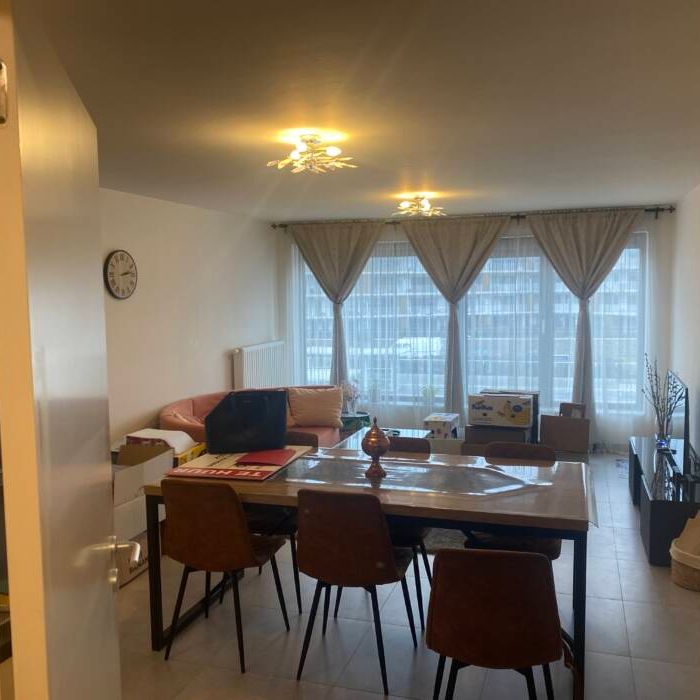 Mooi appartement met 2 slaapkamers nabij Station Aalter - Photo 1