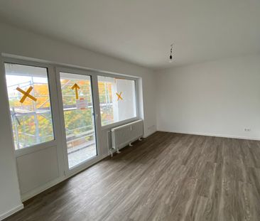 Wie neu! Modernisierte und energieeffiziente Wohnung! // 3.OG links - Photo 1