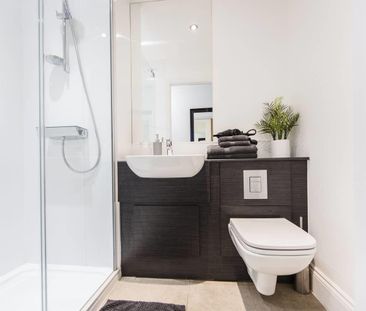 The Bruce Building, Newcastle Upon Tyne - Photo 4