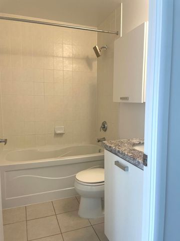 For Lease - 38 Grenville Street Unit# 2804, Toronto, Ontario - Photo 5