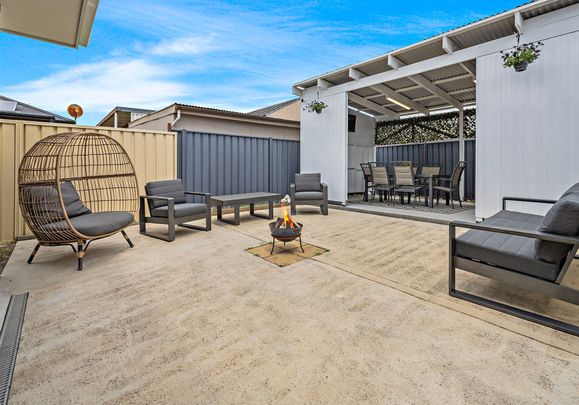 Spacious Family Home with Modern Upgrades & Ample Parking for Lifestyle Vehicles! - Photo 1