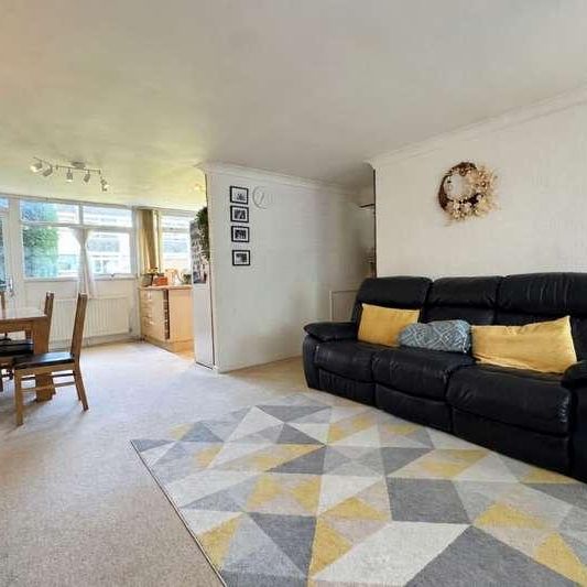 Woking, Surrey, GU22 - Photo 1