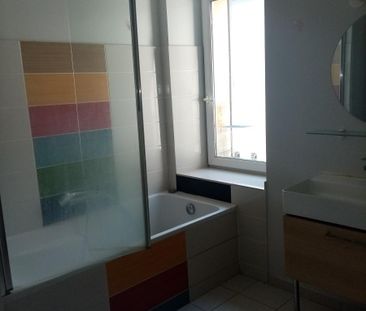 A LOUER APPART T2 MEUBLE - Photo 3