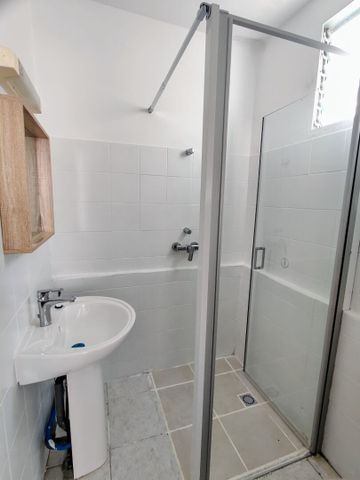 Location appartement 1 pièce, 51.31m², Le Robert - Photo 4