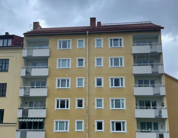 Slottsbacken 3 - Photo 1