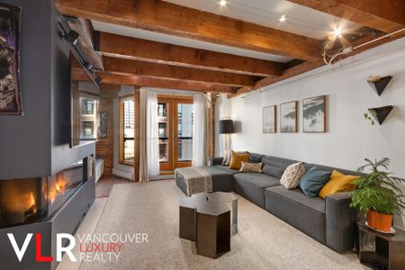 Condo in Downtown Vancouver, BC - Photo 5
