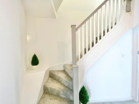 Room in a Shared Flat, Higham Hill Road, E17 - Photo 5