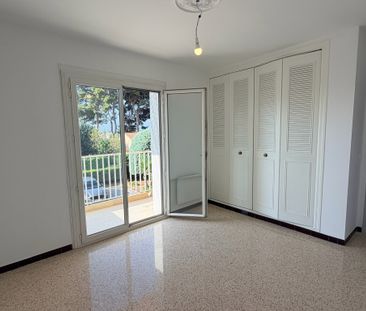 Location Appartement 3 pièces 61m² TOULON 83100 - Photo 3