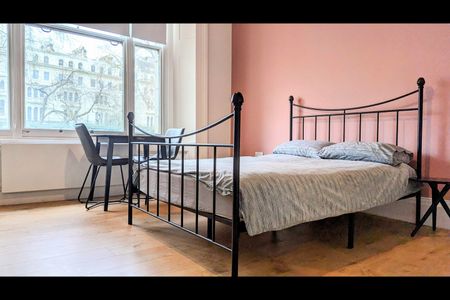 Studio Flat, Kensington Gardens Square, W2 - Photo 3