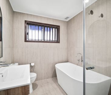 Renovated 3 Bedroom Family Home in Prime Position - Photo 5