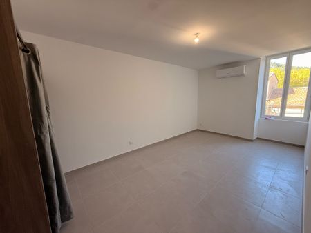 AGENCE BAZILLE - Appartement type 3bis à Saint Hippolyte du Fort - Photo 2