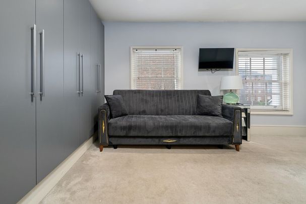 Ashbridge Street - Photo 1