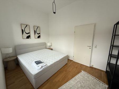 + Grazer Juwel + Helle möblierte 2-Zimmer Wohnung mit Altbau-Charme und durchdachter Raumaufteilung! - Photo 4