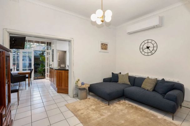 Prime Position, Classic Appeal – Middle Park Opportunity - Photo 1