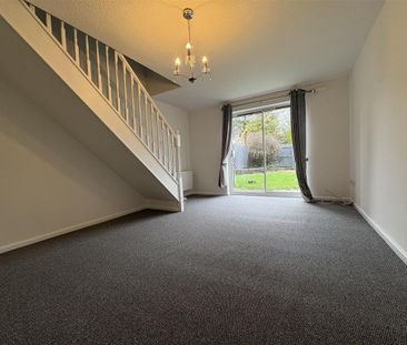 2 bedroom semi-detached house to rent - Photo 5