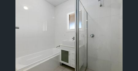 Spacious & Comfortable Living in a Convenient Location - Photo 3