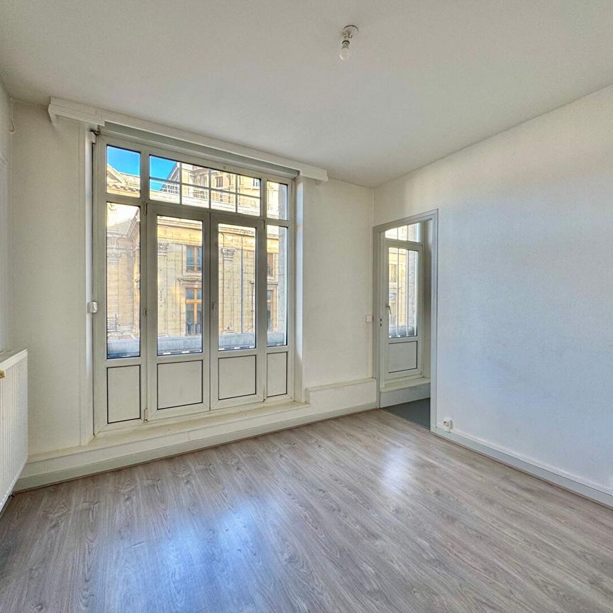 Location appartement 5 pièces, 114.86m², Reims - Photo 1