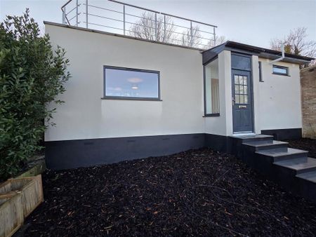 2 bedroom bungalow to rent - Photo 3