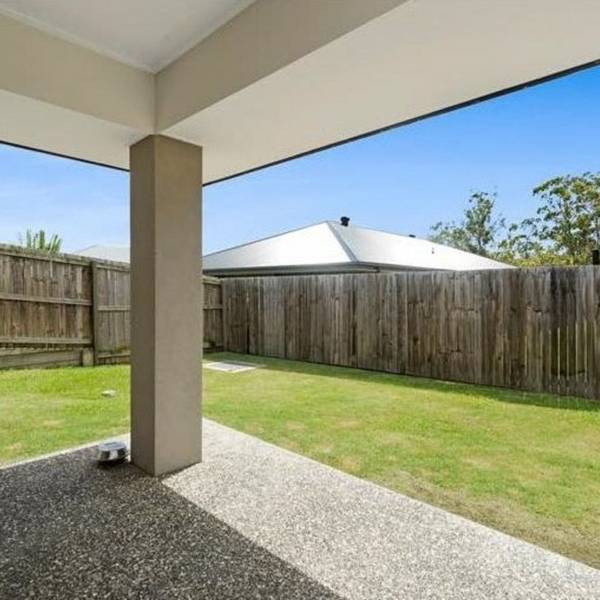 5 Carmel Close, Gilston QLD 4211 - House For Rent | Domain - Photo 1