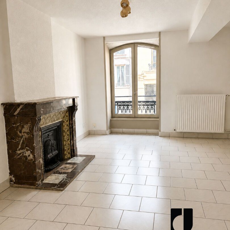 Location Appartement 2 pièces 42m² - Photo 1