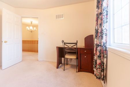 For Lease - 75 Rockgarden Trail, Brampton, Ontario - Photo 2