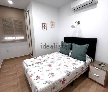 Alquiler de chalet adosado en Calle Cruz de San Roque - Photo 6