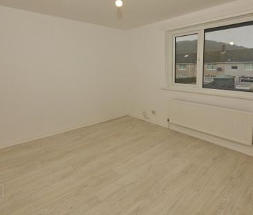 14 Valetta Park, Newtownards, BT23 4RL - Photo 4