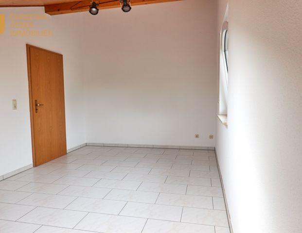 Schicke 2,5 Zimmerwohnung - Einbauküche - ruhige Lage im Grünen - Rodgau - Photo 1