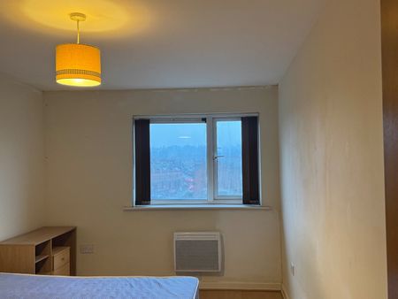 2 Bed Flat, Sugar Mill Square, M5 - Photo 4