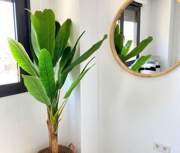 Luxury penthouse for rent in Estepona, Andalusia - Photo 5