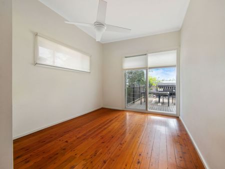 THE PERFECT SUMMER HOUSE - Photo 3