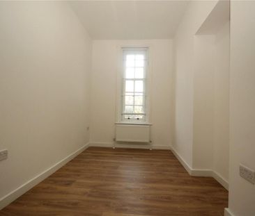 3 bedroom apartment to rent - Photo 1