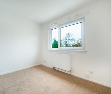 2 bedroom semi-detached house to rent - Photo 5